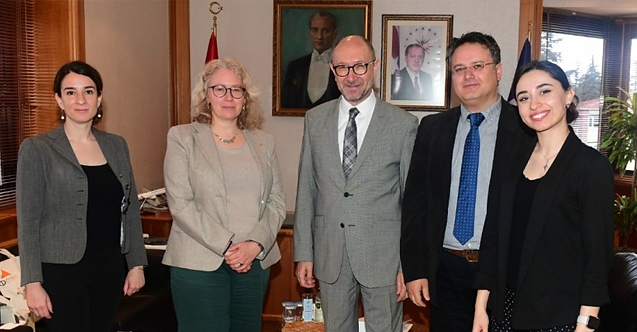 İsveç Ankara Büyükelçi Vekili Louise Morsing Anadolu Üniversitesi'nde