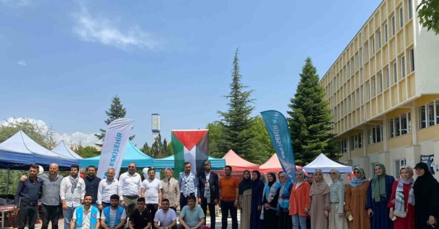 Eskişehir’de Filistin halkı için hayır pazarı düzenlendi