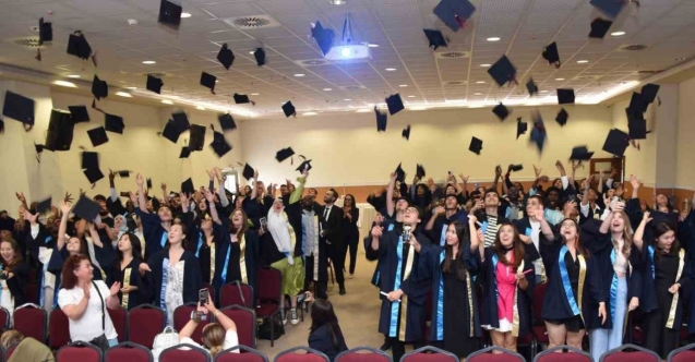 ESOGÜ TÖMER 2024 mezunlarını verdi