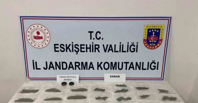 Jandarma ekiplerinden uyuşturucu madde operasyonu