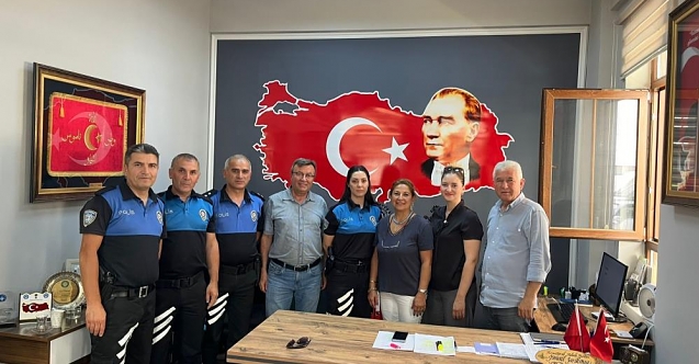 Polis ekipleri muhtarlarla toplantı yaptı