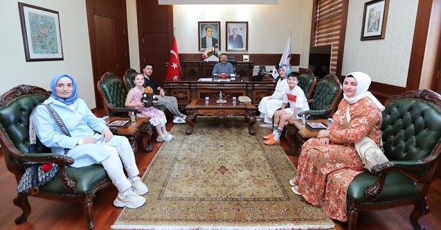 Şehit Piyade Uzman Çavuş Murat Tevlim’in ailesi Vali Aksoy’u ziyaret etti