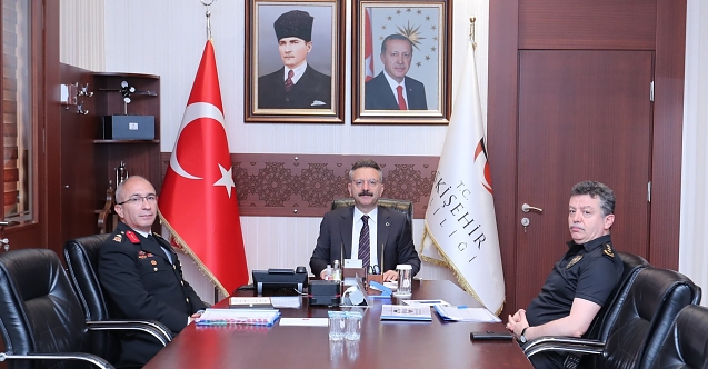 Vali Aksoy, İçişleri Bakanı başkanlığında düzenlenen toplantıya katıldı