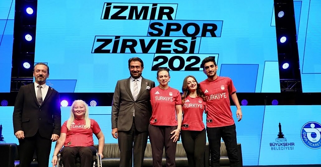 Sümeyye Boyacı İzmir Spor Zirvesi’nde