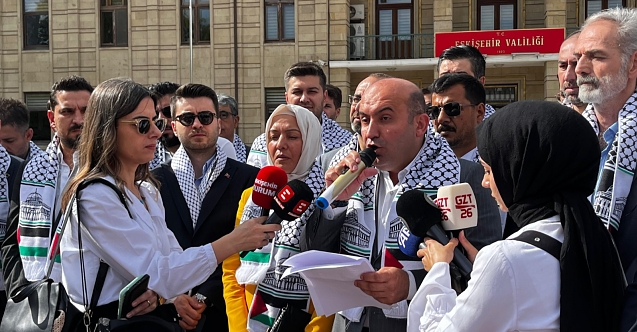 Albayrak: 42 binden fazla masum şehit düştü