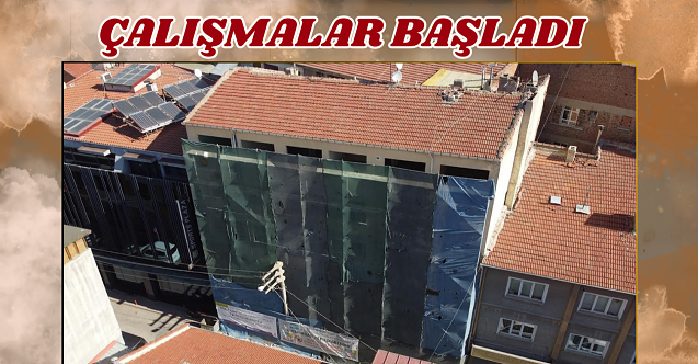 Tepebaşı'nda riskli bina yıkılıyor