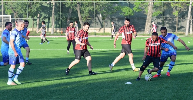 Eskişehir Medyasını Sahada Buluşturan Turnuva Başladı