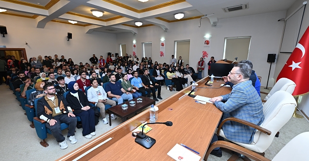 Vali Aksoy temsilci gençleri ağırladı