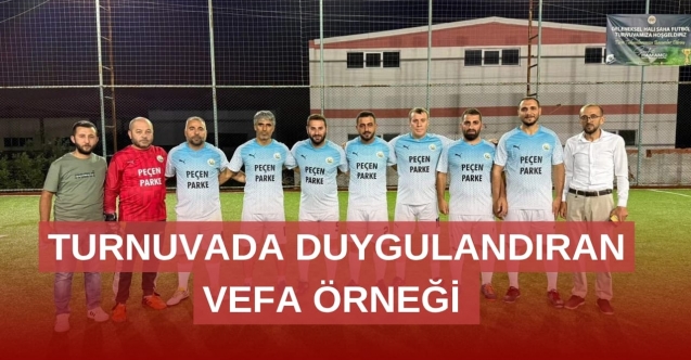 Turnuvada arkadaşlarının adını gururlandırıyorlar