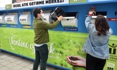 Tepebaşı'nın çevre dostu mobil atık merkezleri