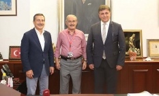 İzmir Karşıyaka Belediyesi Büyükşehir'de