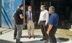 Utku Çakırözer yanan tesisi inceledi