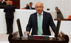 CHP'li Çakırözer medyaya destek istedi