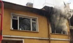Kütahya'daki ev yangını korkuttu