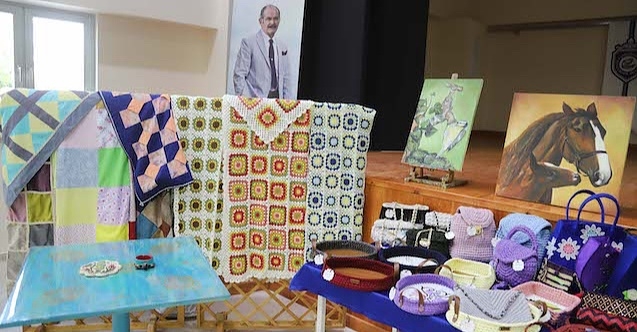 ESMEK Çifteler kursiyerleri çalışmalarını sergiledi
