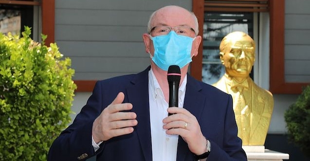 Odunpazarı Belediyesi önünde bayramlaşma töreni