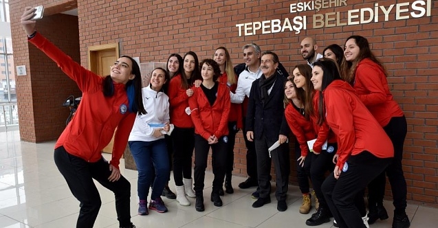 Başkan Ataç Tepebaşı#039;nın Sultanlarını ağırladı