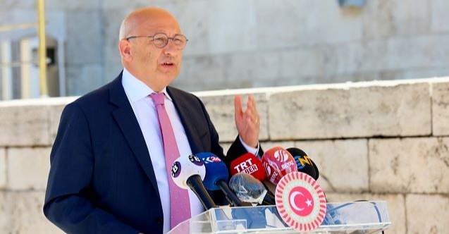 CHP#039;li Çakırözer sağlık çalışanları için ses yükseltti!