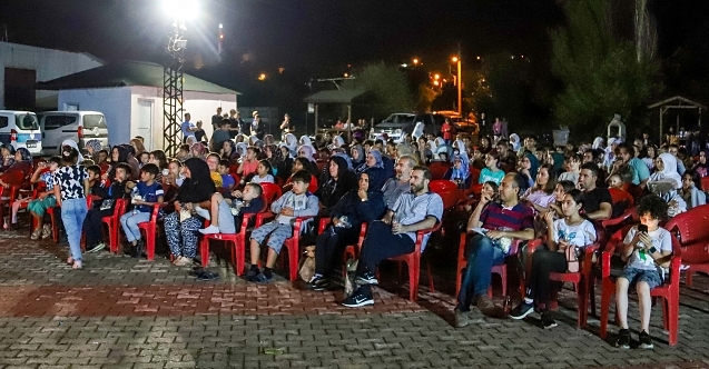 Açık Hava Sinema Geceleri#039;ne ilgi büyük