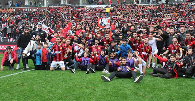Eskişehirspor liderlik koltuğunu bırakmıyor