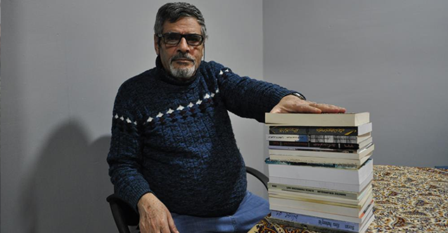 Türk şairi Şehriyarın öğrencisi sanatını Eskişehirde devam ettiriyor