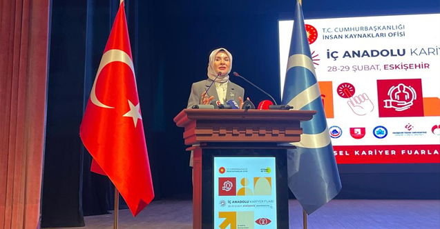 Aile ve Sosyal Hizmetler Bakanı Mahinur Özdemir Göktaş İKAF#039;ta konuştu