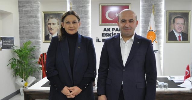 Yılmaz Büyükerşen#39;e bir tepki de AK Parti#39;den!