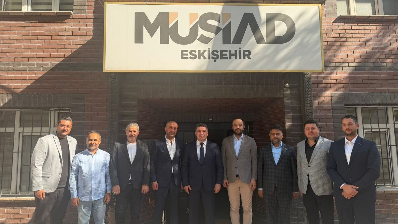 Üzeyir Karakülah'tan MÜSİAD'a ziyaret