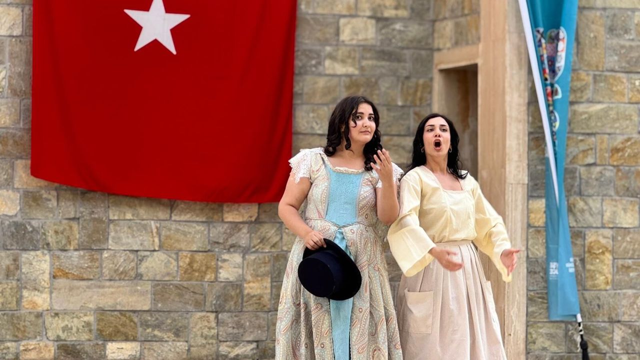 Masal Şatosu'nda babalara özel müzik şöleni