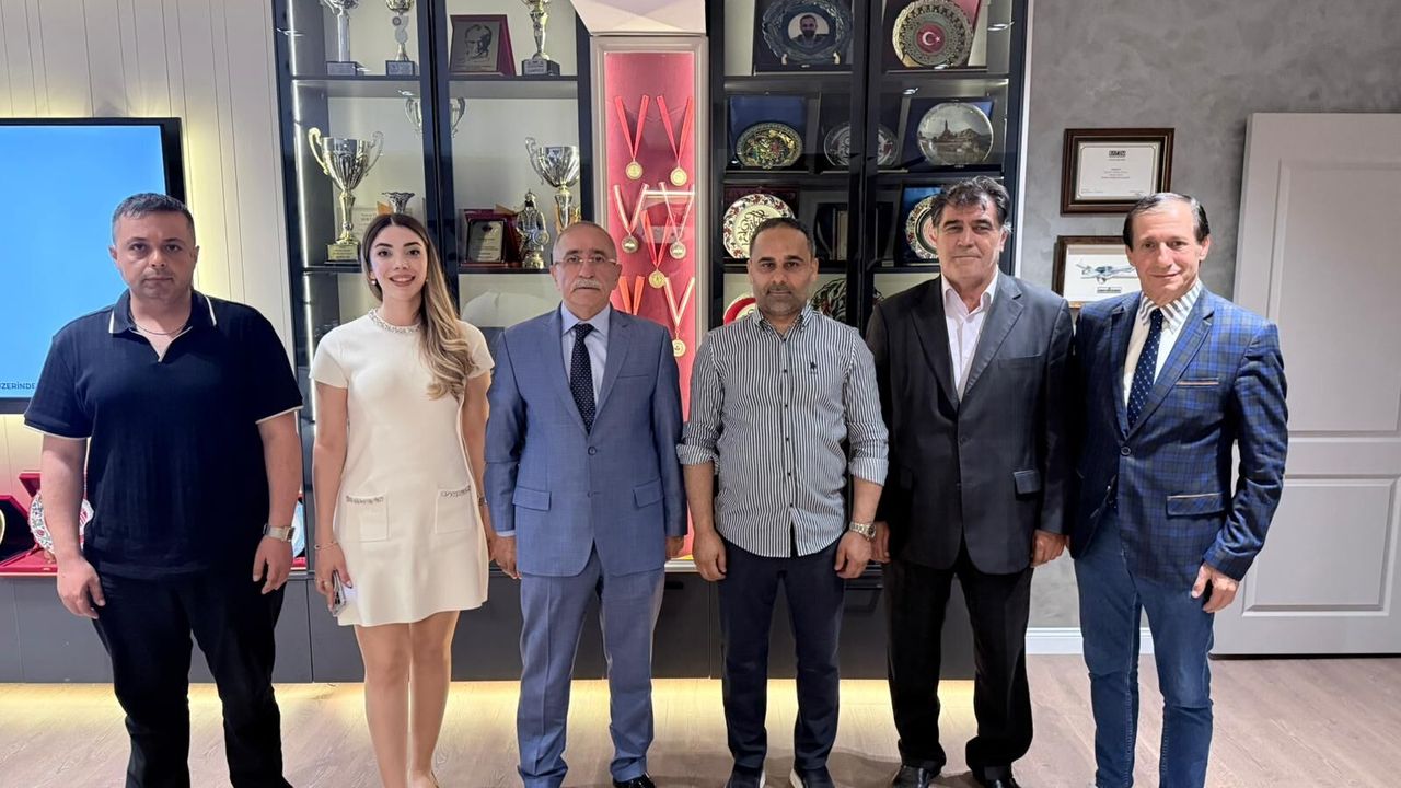 Yılmaz'dan Medya 26 Grup'a anlamlı ziyaret