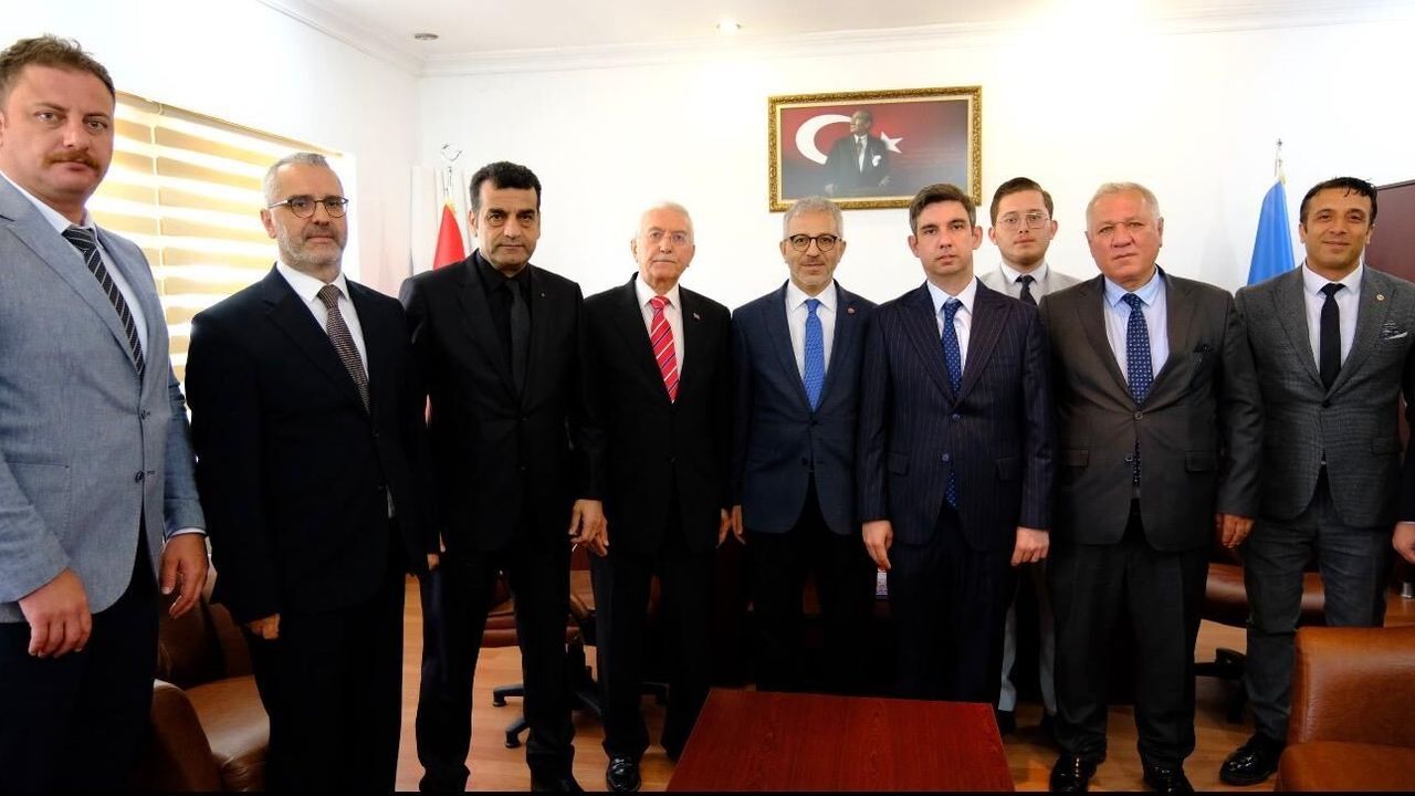 THK Başkanı Ünal personelle buluştu