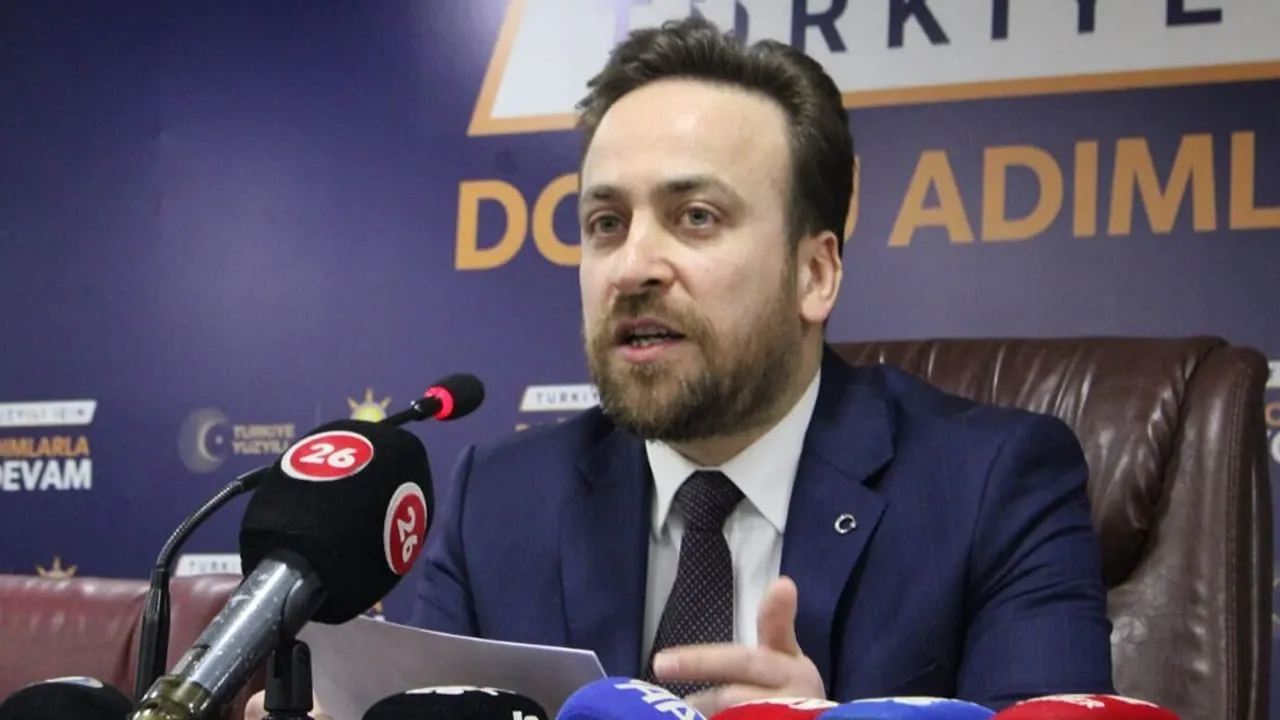 Tunç'tan gazetecilere yönelik müdahalelere tepki gösterdi