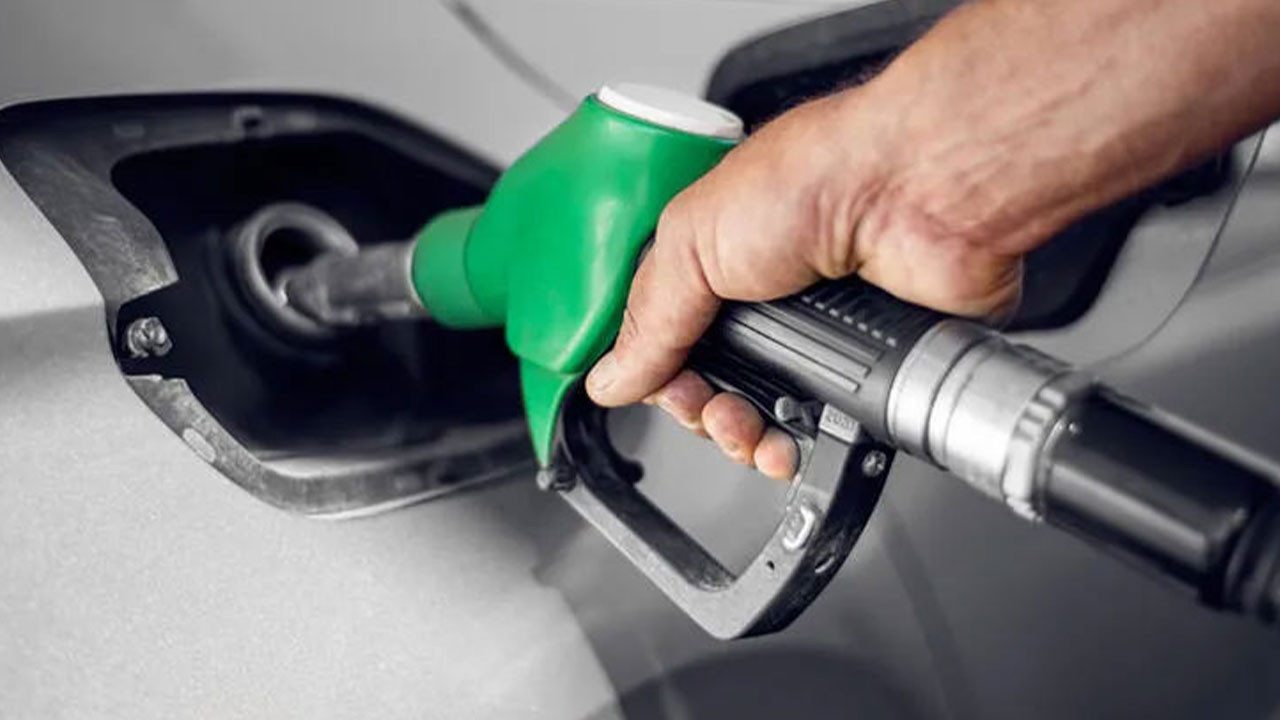 Motorine bir zam daha geldi: Temmuz ayındaki toplam artış 8 lirayı aştı!