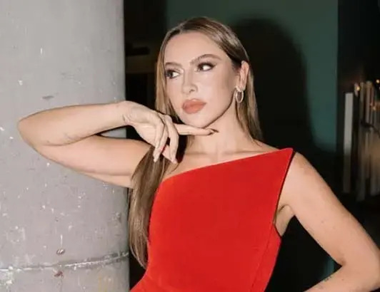Hadise'den Minik Hayranına 200 Bin TL'lik Hediye