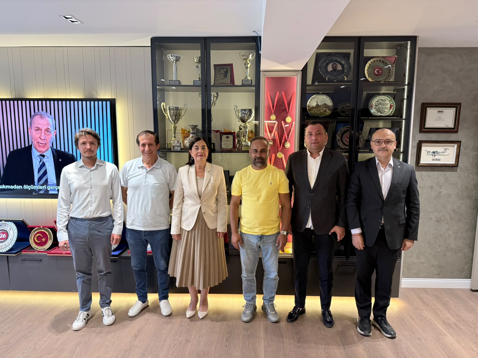 CHP’den Medya 26 Grup’a ziyaret