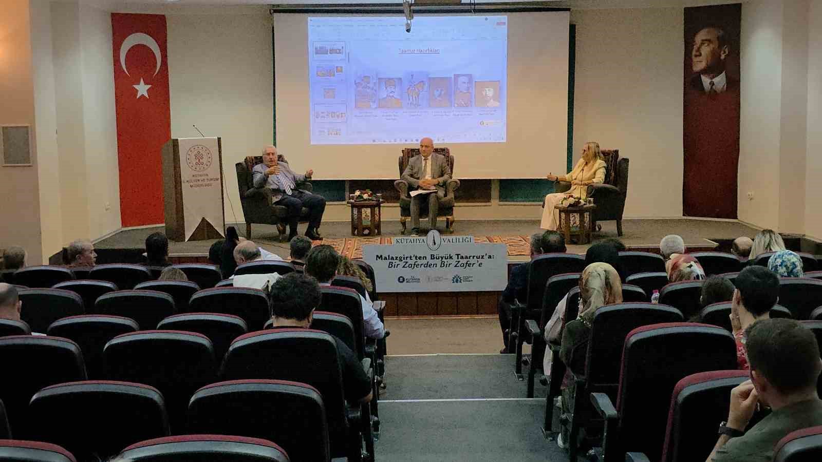 Kütahya’da "Malazgirt’ten Büyük Taarruz’a: Bir Zaferden Bir Zafer’e" konferansı