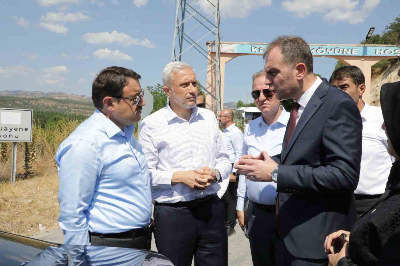 Vali Musa Işın, yol yapım çalışmalarını yerinde inceledi