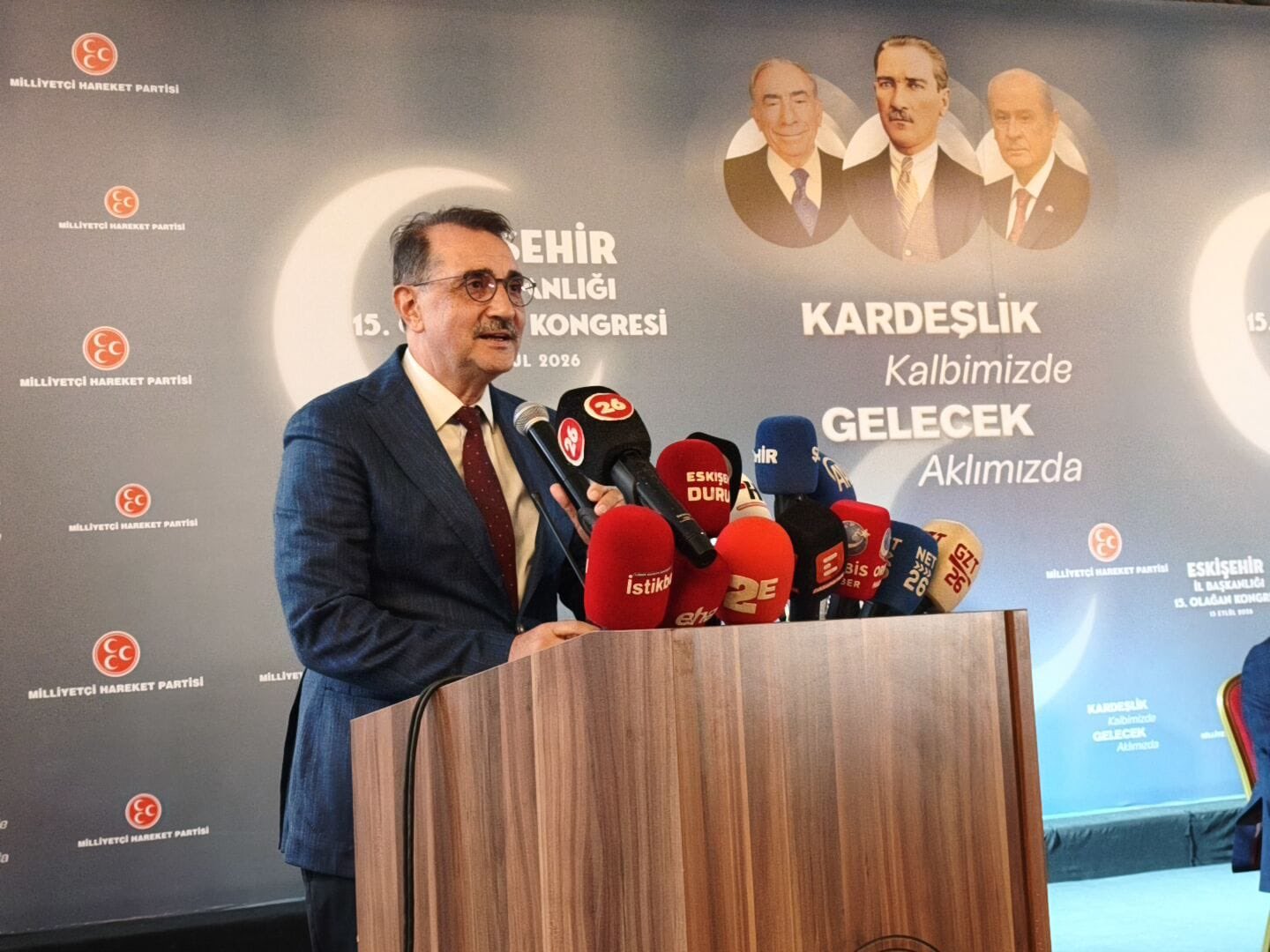 Dönmez'den Yoğun Hafta Sonu Mesaisi