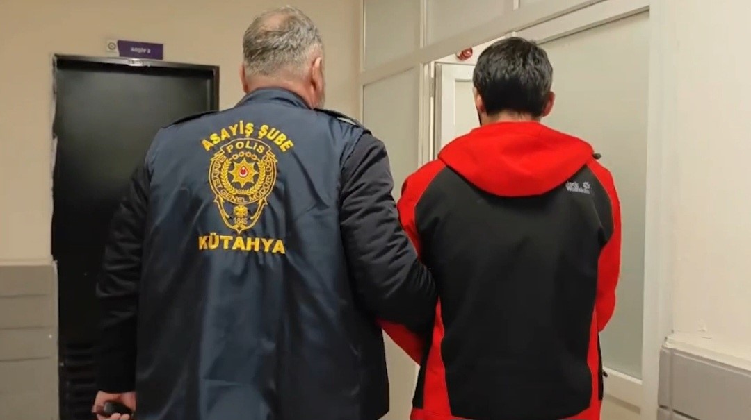 Kütahya merkezli 5 ilde yasa dışı bahis operasyonu: 76 gözaltı
