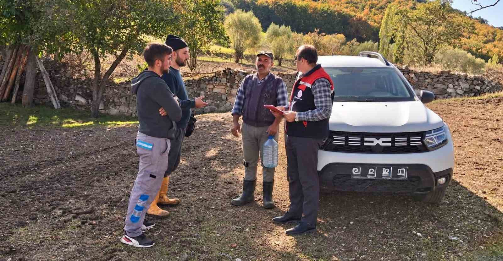 İscehisar’da üreticilere yönelik saha çalışmaları sürüyor