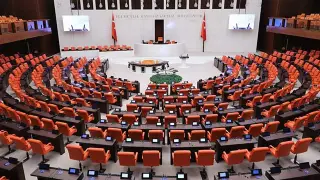 Yaş indirimi sınırlandırılıyor, müebbet hapis yolu açılıyor
