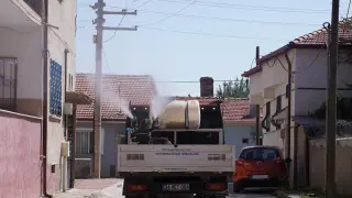 Tepebaşı'nda ULV ilaçlama çalışmaları aralıksız sürüyor