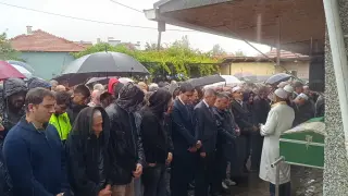Hayatını kaybeden okul müdürü gözyaşları arasında toprağa verildi