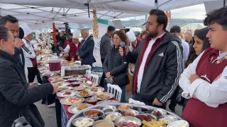 ’Dünyanın En Büyük Anadolu Sofrası" ile Guinness Rekoru denemesi başladı