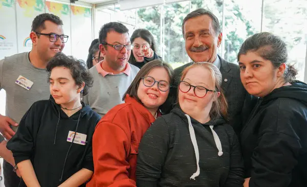 Gökkuşağı Kafe 15 yıldır hayatlara dokunuyor: Tepebaşı'ndan gururlandıran proje