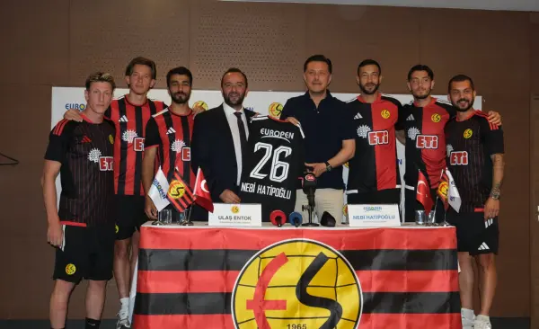 Nebi Hatipoğlu’ndan Eskişehirspor Taraftarına Kombine Çağrısı