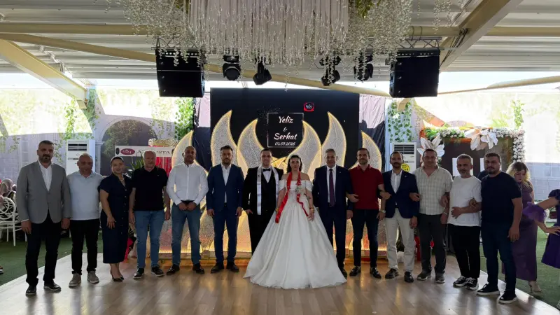 MÜSİAD Eskişehir Ailesi, Yeliz ve Serhat Çiftinin Nikâh Töreninde Buluştu!