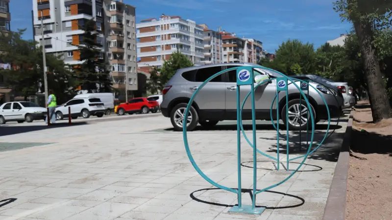 Eskişehir Büyükşehir Belediyesi Yeni Otoparklar Yapıyor