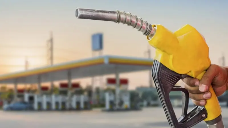 Benzine veya motorine zam geldi mi? Eskişehir'de pompadaki son durum