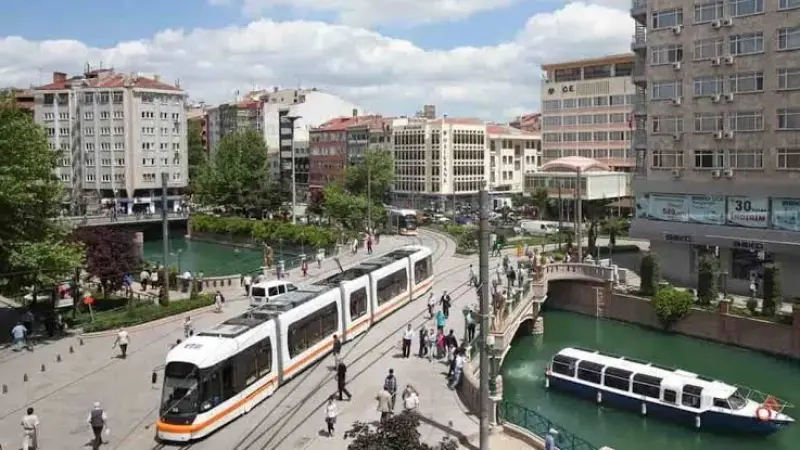 Sıcaklıklar değişken, yağış geliyor!